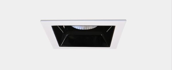 Voyager Square 28W