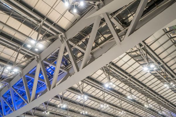 Iluminação Industrial: Não Cometa Esse Erro